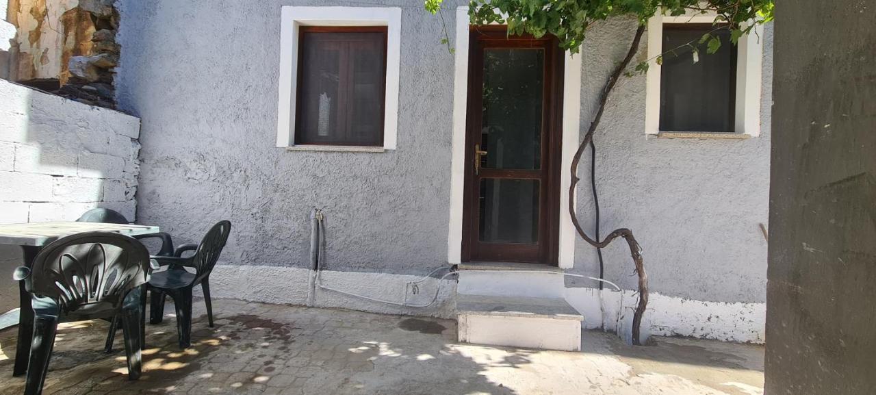 Vila Holiday House In Siniscola Exteriér fotografie